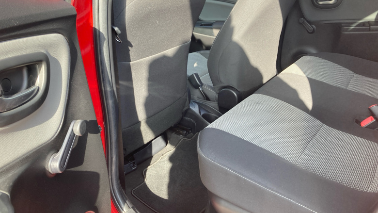 Toyota Yaris 1.5 Hybrid Icon 5dr CVT Hybrid Hatchback